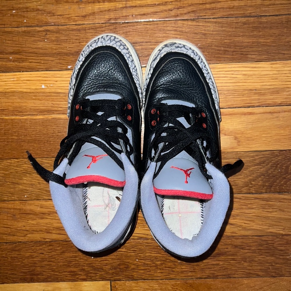 Wore Jordan 3 Retro ! A little Love and they Fresh out the Box !